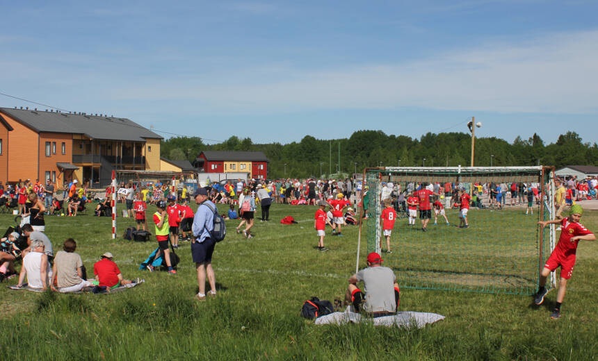 Sjundeå Cup-spel på grönområde